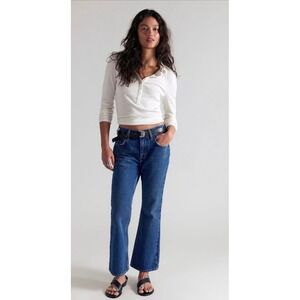 Kick cropped flare ELOWEN jeans NWOT